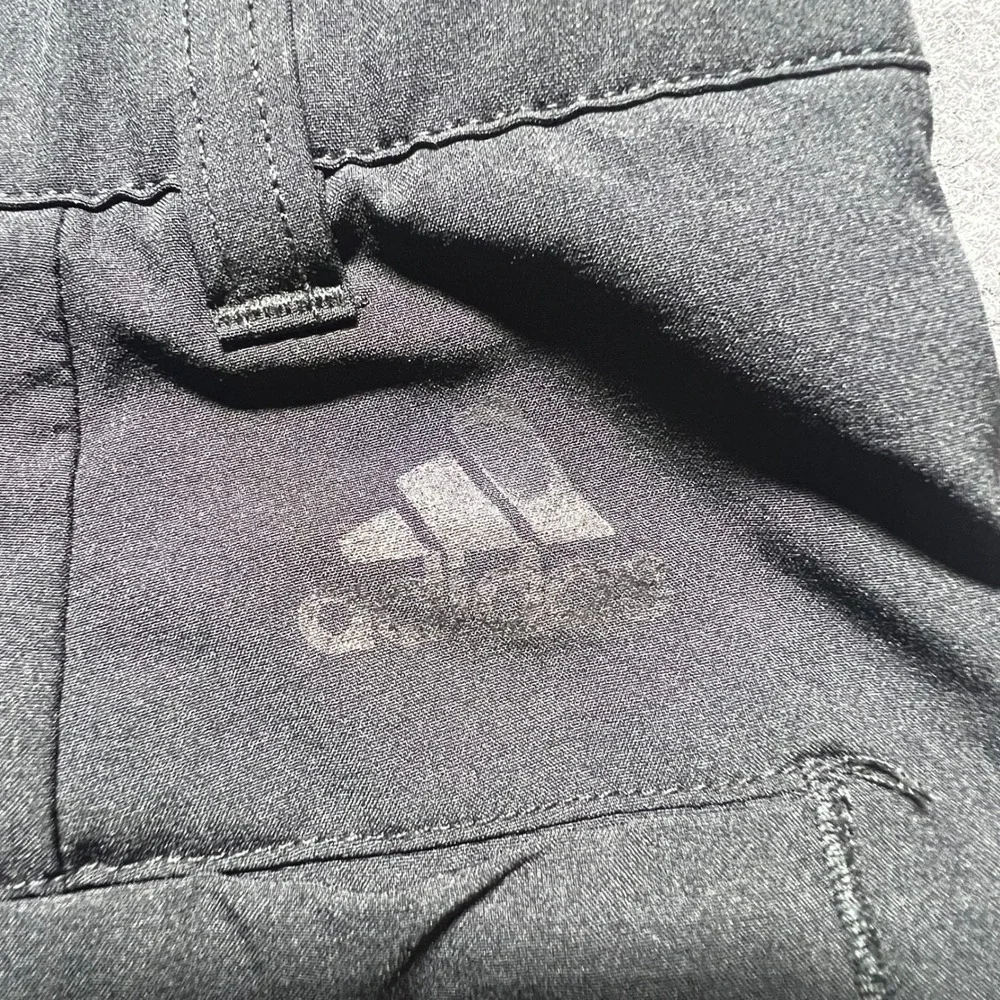 Adidas Golf Shorts Mens 30 Black Performance Stretch Flat Front Athletic Casual